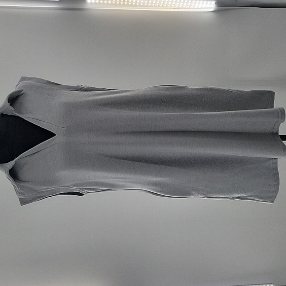 Sleeveless Gray V-Neck Dress With Pockets NWT - Picture 14 of 16
